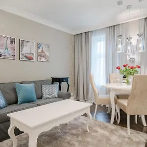 dream-apartaments.hotelswroclaw.com/